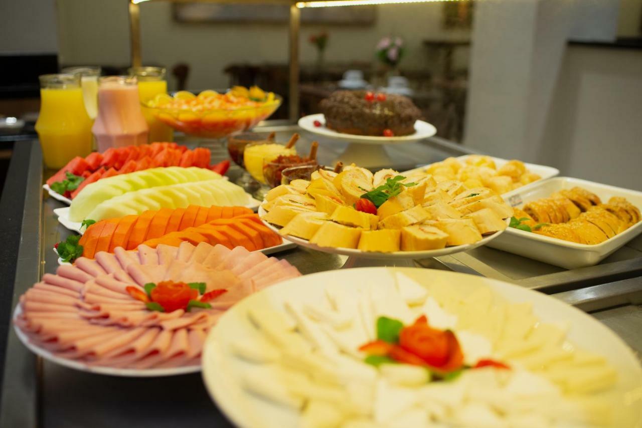 Hotel Centro Europeu Curitiba Ngoại thất bức ảnh